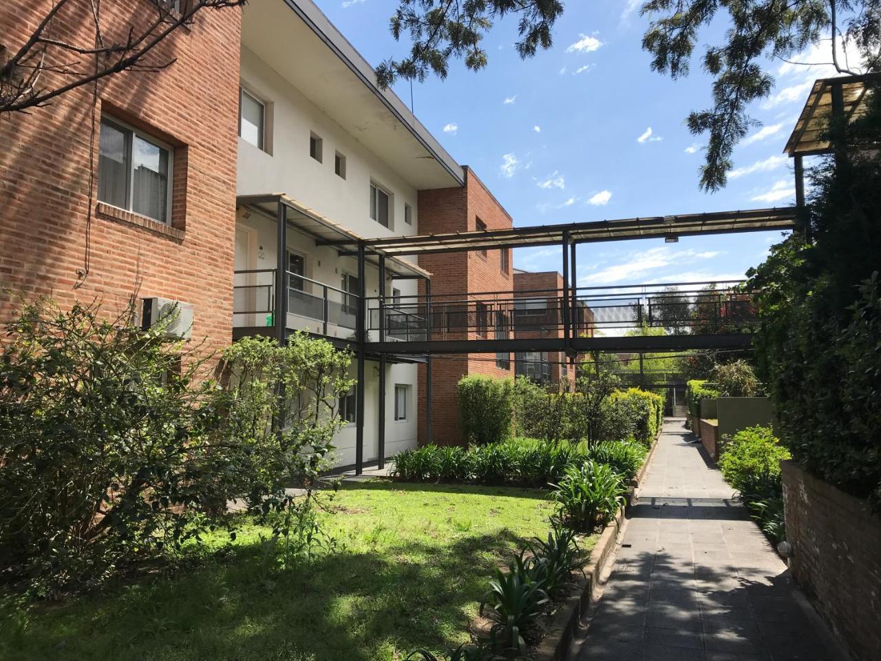 Apartamento En Country Pilar Piscina Parrilla Propia Hasta 4 Personas 外观 照片