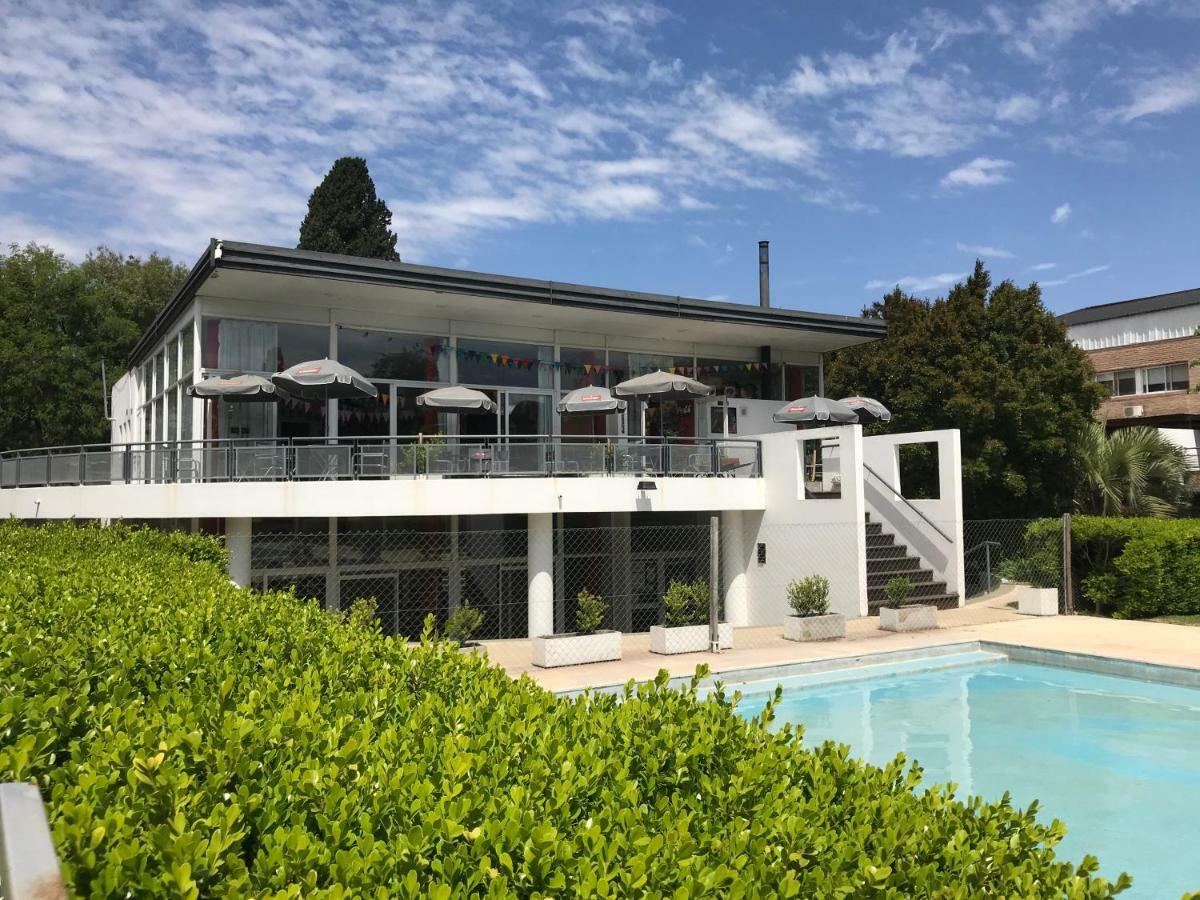 Apartamento En Country Pilar Piscina Parrilla Propia Hasta 4 Personas 外观 照片
